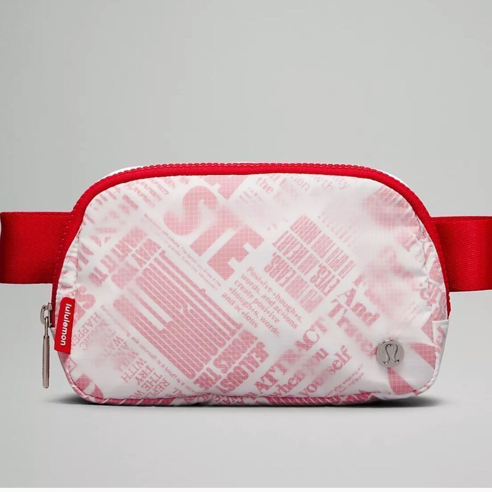 lululemon Everywhere Belt Bag - 1L
